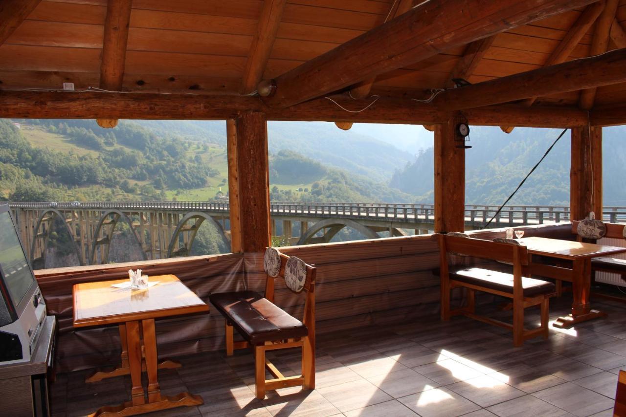Tara Bridge Castle Hotell Žabljak Eksteriør bilde