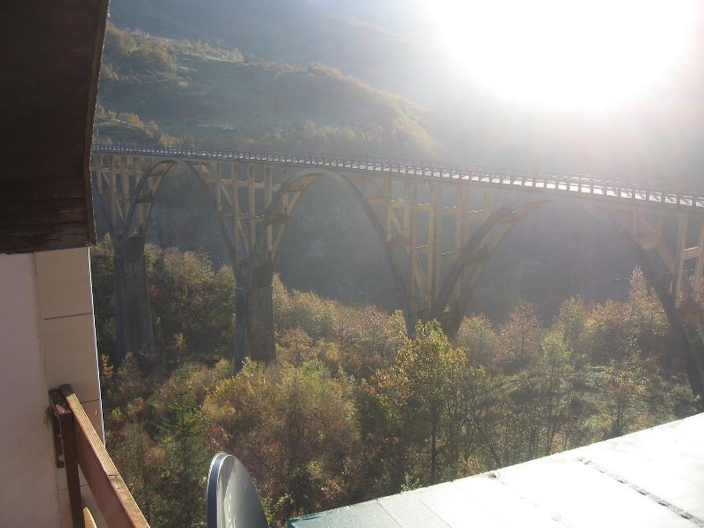 Tara Bridge Castle Hotell Žabljak Eksteriør bilde